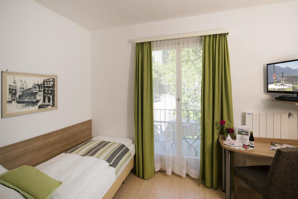 Garten Hotel Dellavalle Brione sopra Minusio Dış mekan fotoğraf