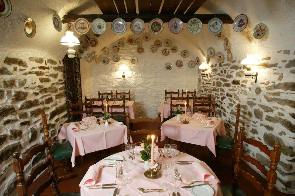 Garten Hotel Dellavalle Brione sopra Minusio Restoran fotoğraf